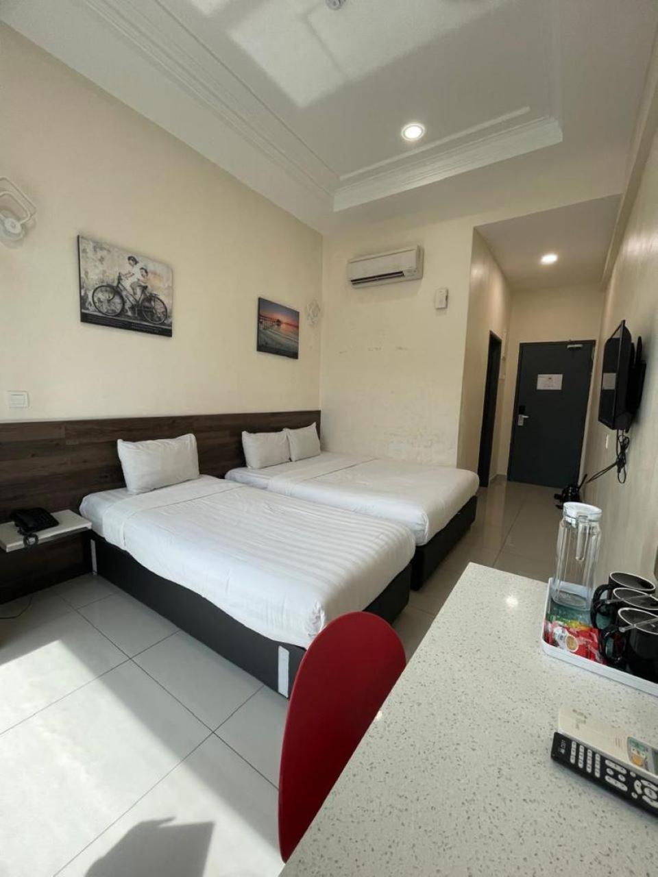 Avatel Jelutong Hotel Gelugor Eksteriør billede